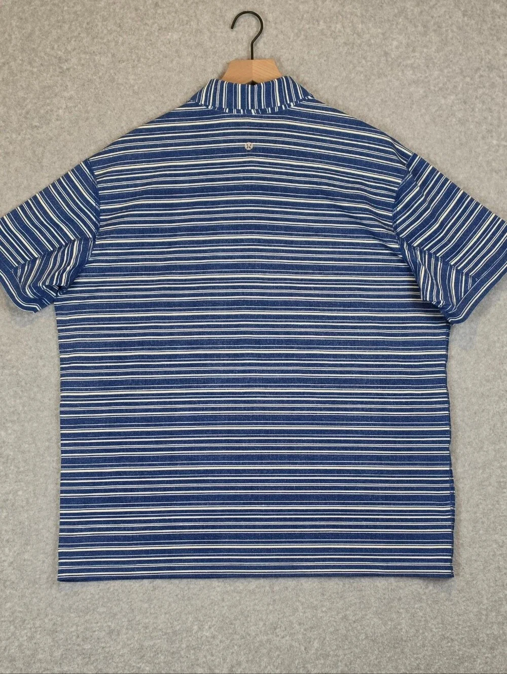 Lululemon Propel Polo Shirt Men's 2XL Blue White Stripe Golf Performance Stretch